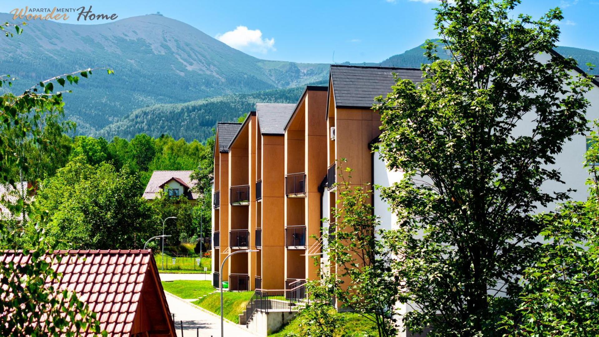 Wonder Home - Apartamenty W Malowniczej Okolicy, Z Balkonami I Widokiem Na Gory Karpacz Dış mekan fotoğraf